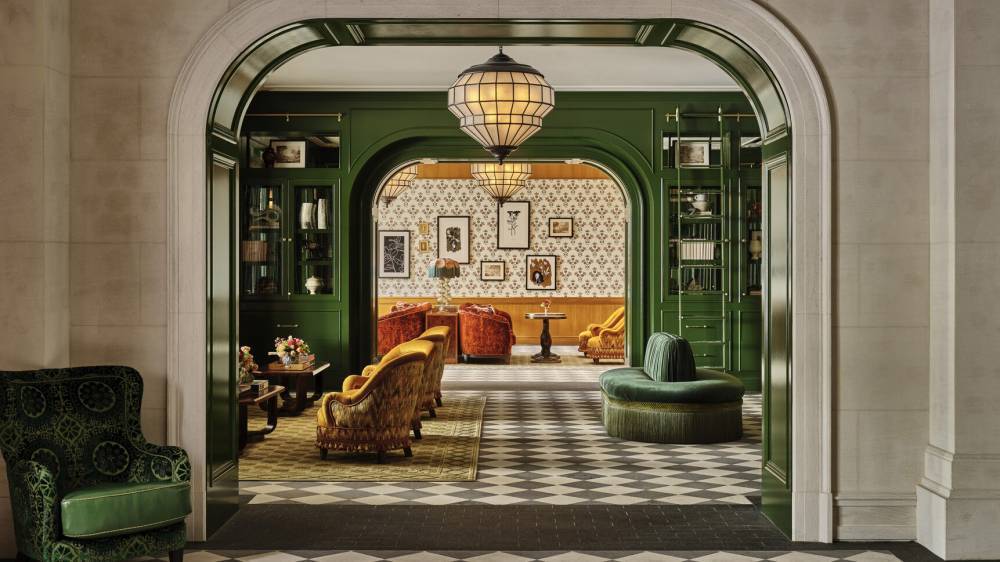 فورسيزونز تحتفي بريادتها المستمرة لجوائز دليل فوربس للسفر من فئة الخمس نجوم