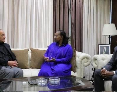 رئيس لجنة السياحة والتراث العين المهندس عبدالحكيم محمود الهندي يستقبل  سفيرة دولة رواندا لدى الاردن