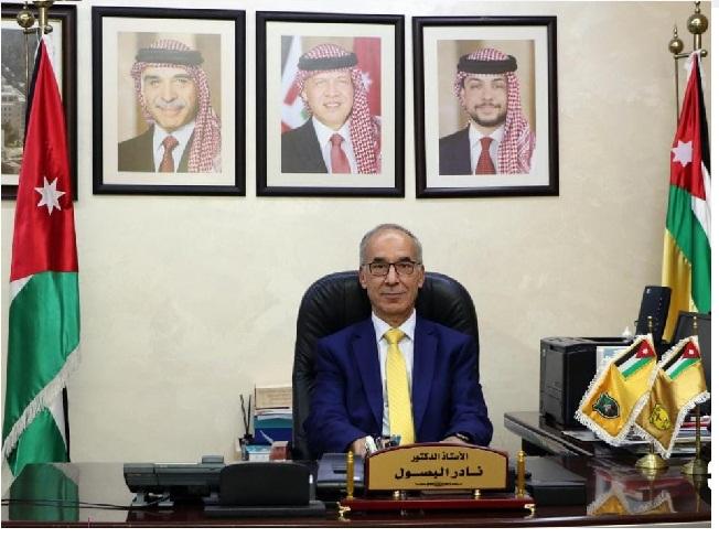 مدير عام مستشفى الجامعة الأردنية الأستاذ الدكتور نادر البصول يهنئ بحلول عيد الفطر المبارك