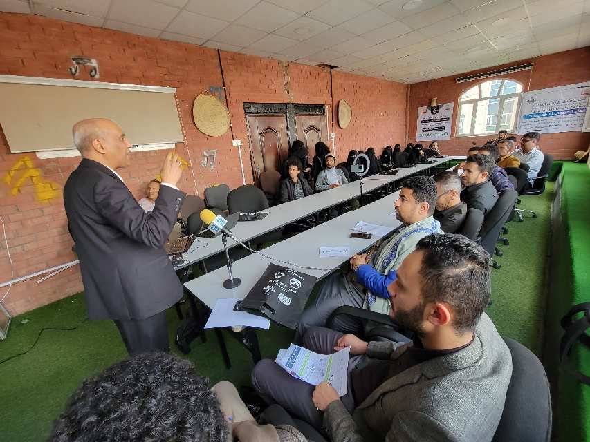 تحضير السماد العضوي الكمبوست في ورشة عمل تطبيقية لمنظمة يمن اوهايد بصنعاء