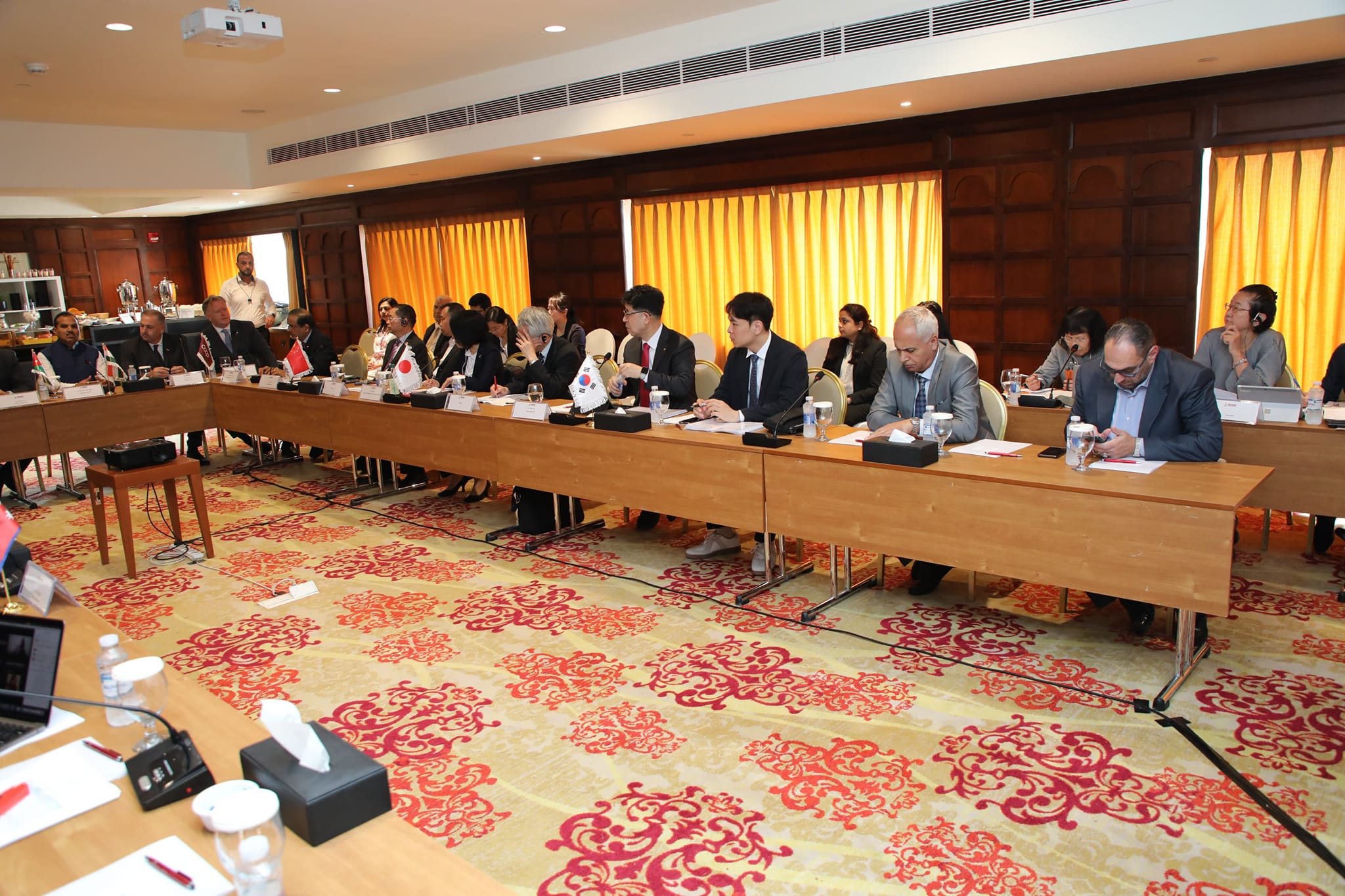 الحنيفات يترأس الجلسة التنسيقية للمؤتمر الوزاري التعاوني لدول آسيا والمحيط الهادي 