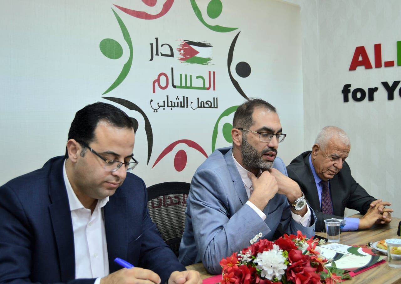 دار الحسام تعقد جلسة سياسية حوارية بعنوان {أهمية امتلاك الاحزاب لون سياسي}