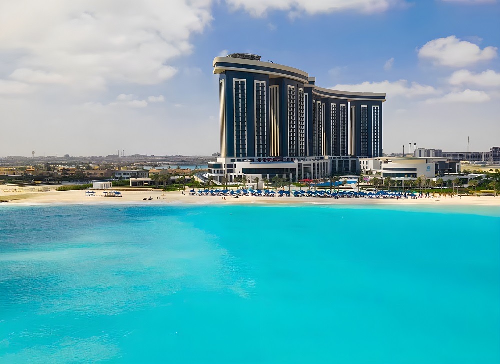 مجموعة فنادق ريكسوس مصر تشارك في سوق السفر العربي بدبي 