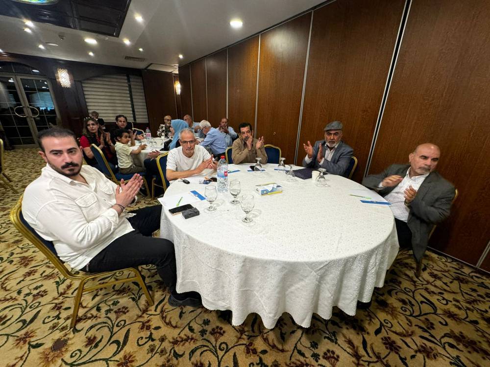 في عيد العمال حزب العمال يجدد قياداته