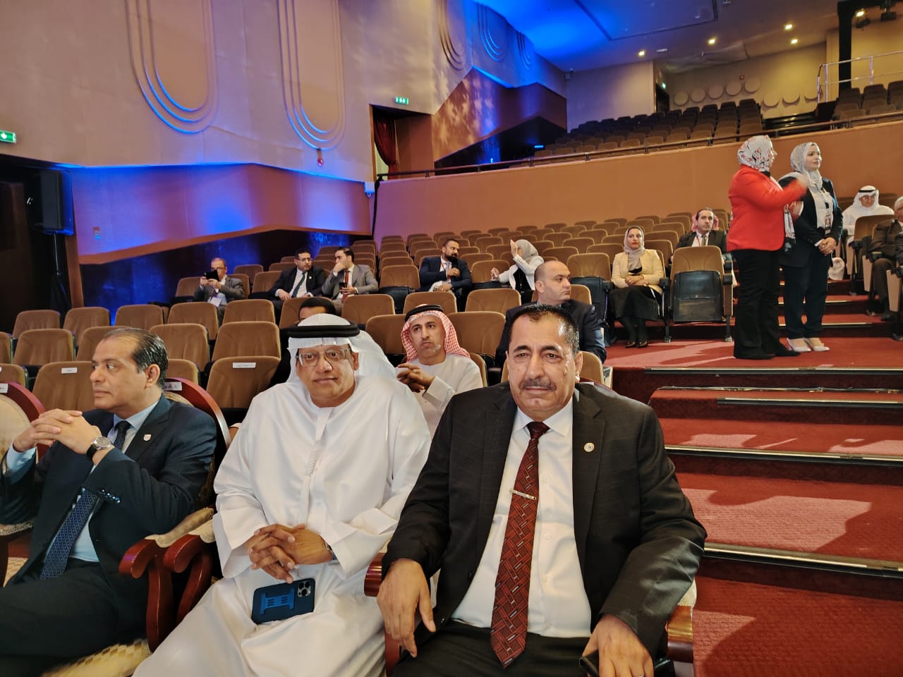 الدكتور شكري المراشده الشخصية البارزة للعام 2024 في مؤتمر معامل التأثير العربي التاسع في أبو ظبي