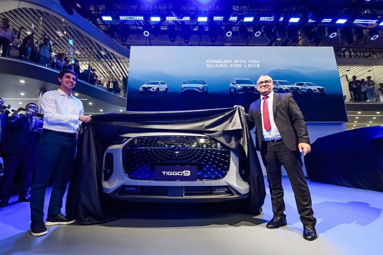 شيري تستعرض أحدث ابتكاراتها في معرض بكين الدولي للسيارات