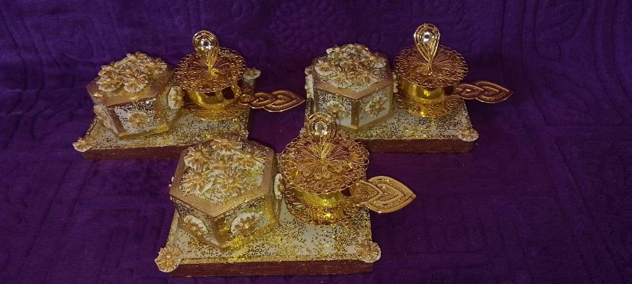 مبدعات من حلاوة صنعن إنتاجهن بماء من ذهب 