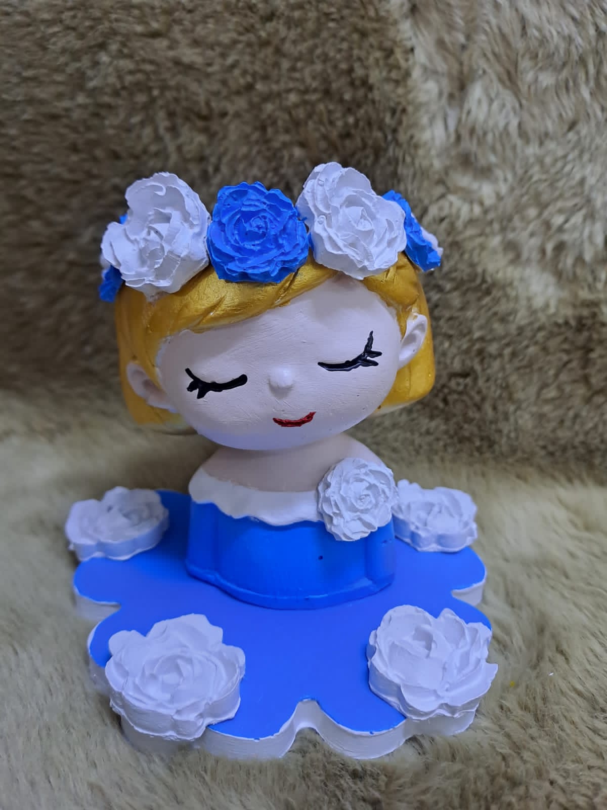 مبدعات من حلاوة صنعن إنتاجهن بماء من ذهب 