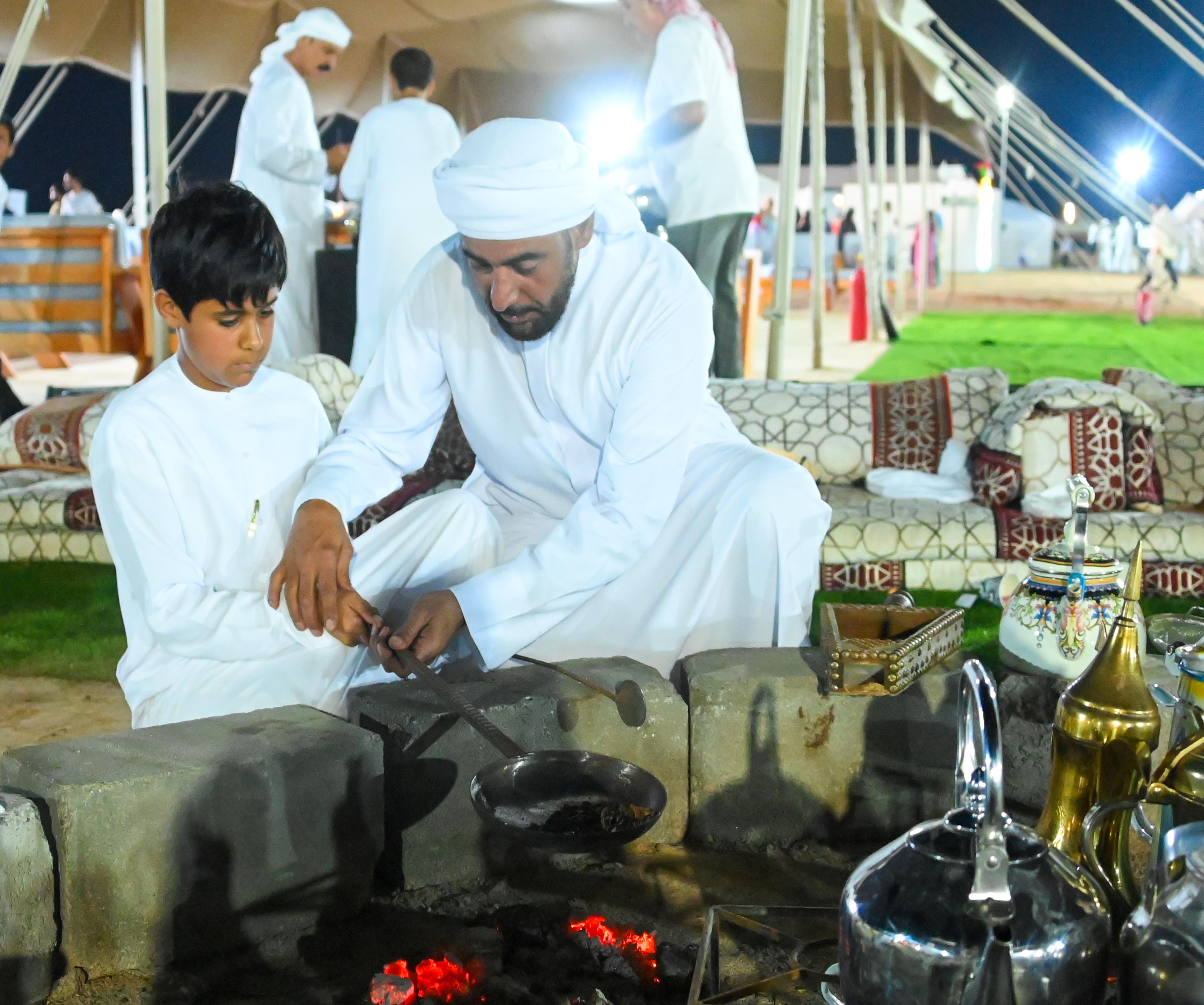 مهرجان دلما التاريخي يحتفي بطقوس القهوة العربية