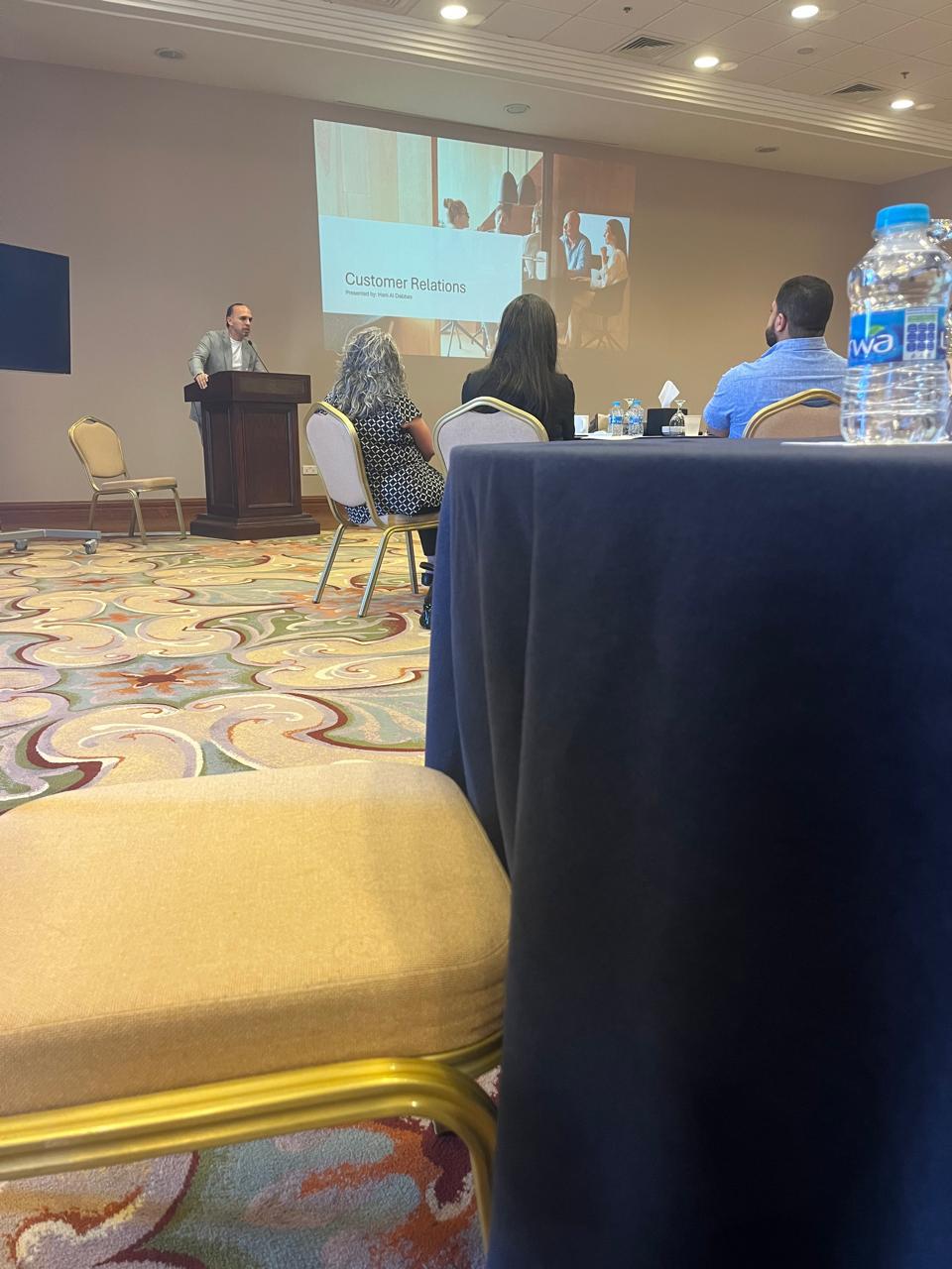 هاني الدباس يحاضر في صناعة السياحة