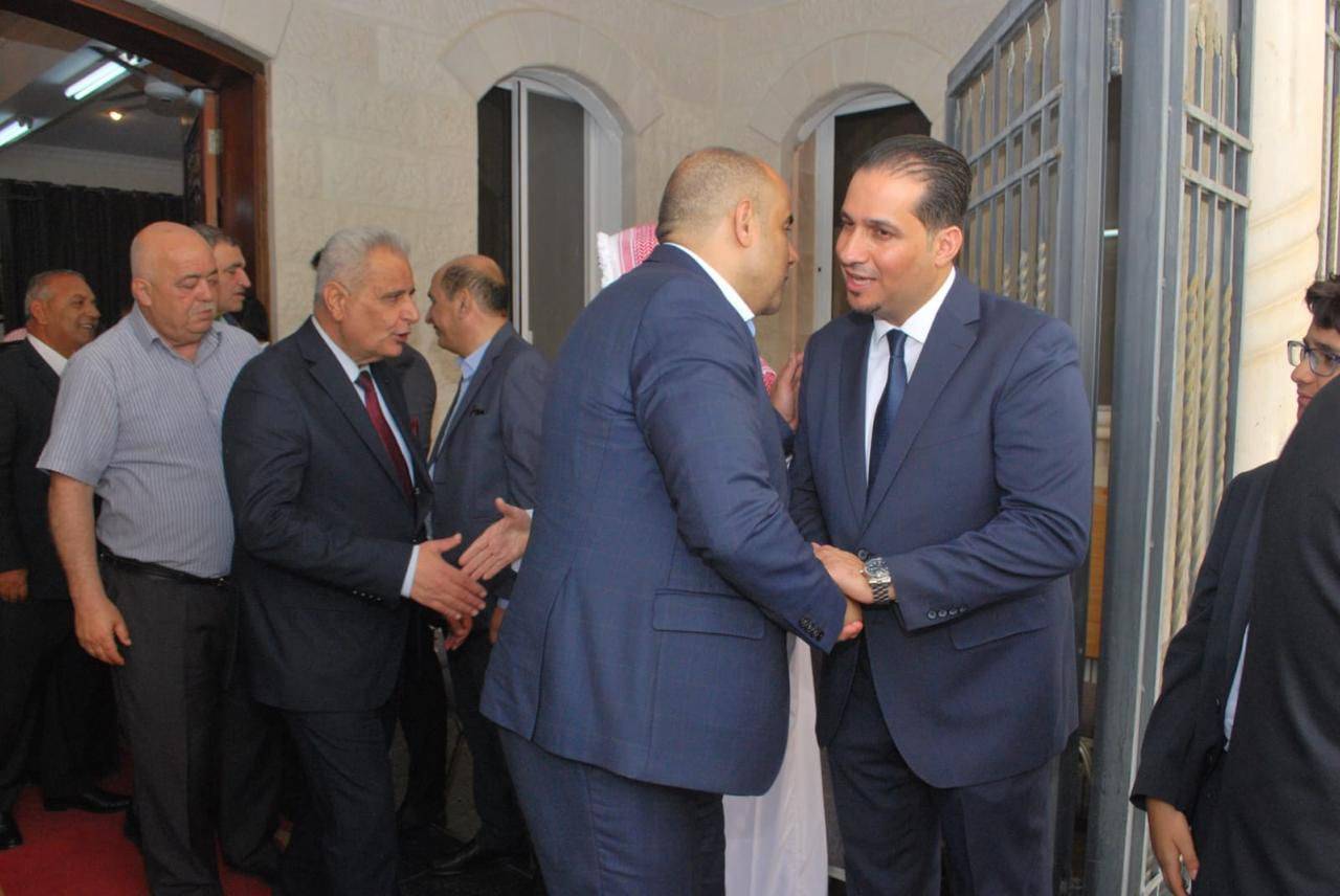 دولة الدكتور عبدالرؤوف الروابدة في ضيافة الدكتور محمد عبد الستار جرادات .. صور