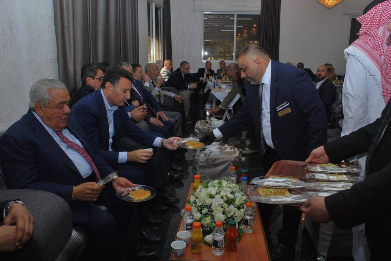 دولة الدكتور عبدالرؤوف الروابدة في ضيافة الدكتور محمد عبد الستار جرادات .. صور  