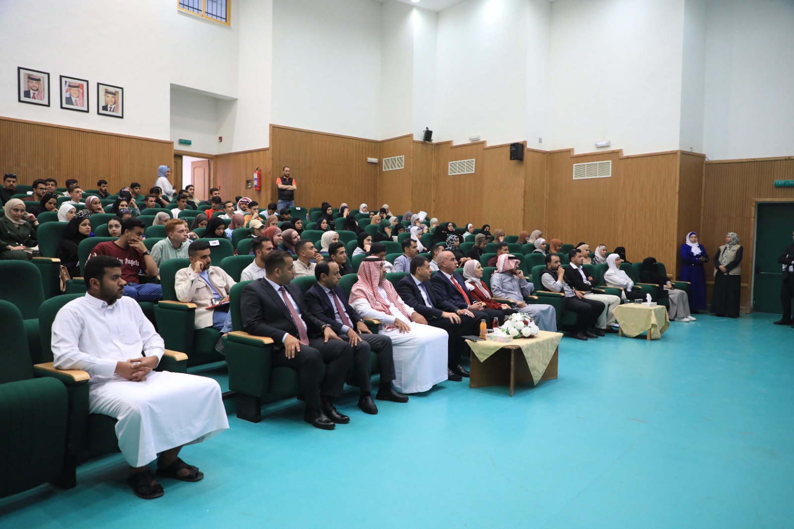 جامعة الحسين بن طلال ومركز تطوير الاعمال - BDC يفتحان آفاقًا جديدة لتمكين الشباب من خلال تنمية مهاراتهم وتعزيز ريادتهم