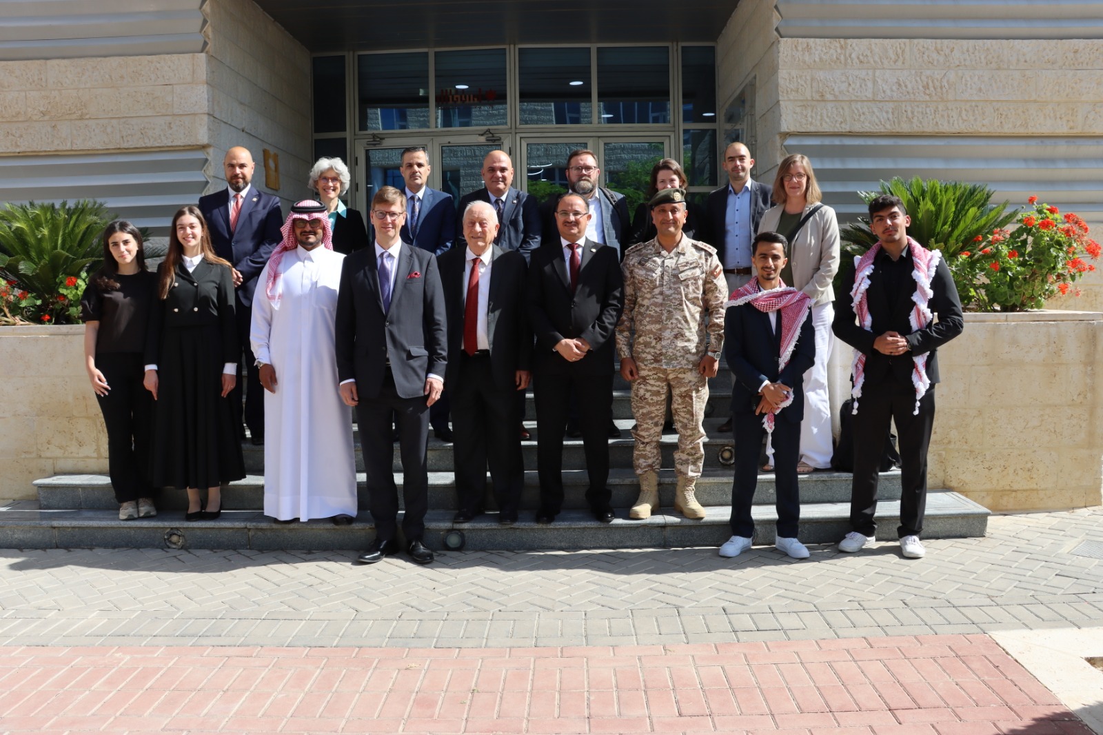 الجامعة الألمانية الأردنية تنظم الأسبوع الألماني احتفاءً باستقلال المملكة 78 واليوبيل الفضي