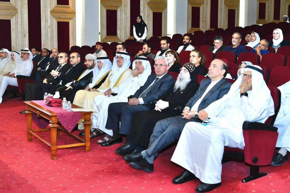 البابطين الثقافية  احتفلت بتوزيع جوائز مسابقة ديوان شهداء العزة” سعـــــــود عبدالعزيزالبابطين :- استجابة شعراء الأمة العربية فاقت جميع التوقعات