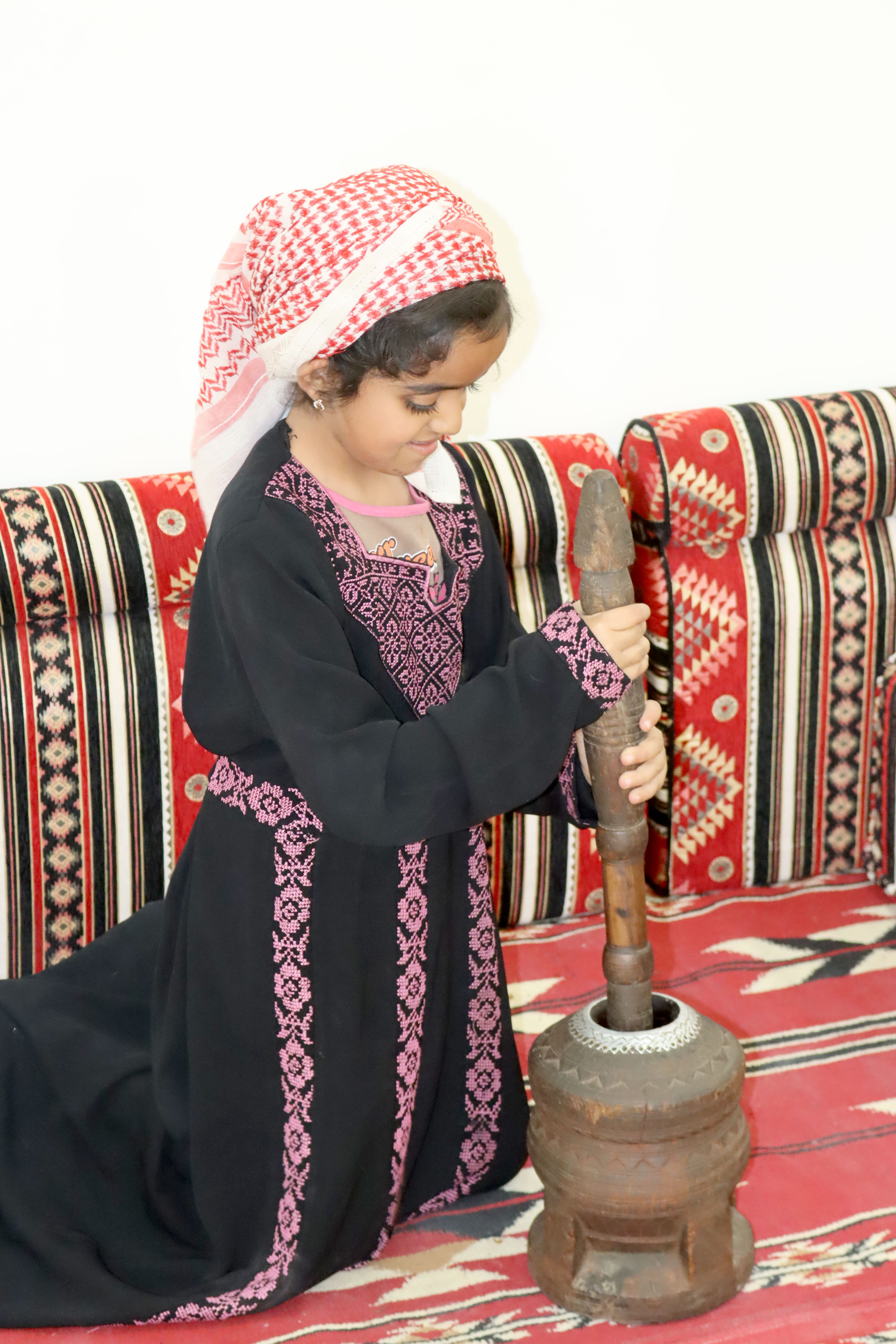 العبيدات يفتتح مدرسة الذهيبة الشرقية الثانوية المختلطة.