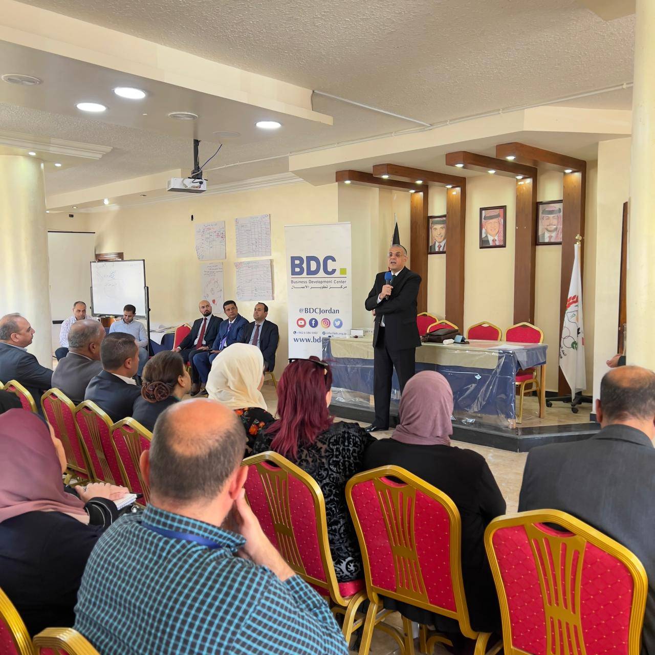 مركز تطوير الأعمال - BDC يختتم برنامج تدريب لتطوير مهارات ريادة الأعمال والإدارة المالية لجمعيات خيرية في الكرك