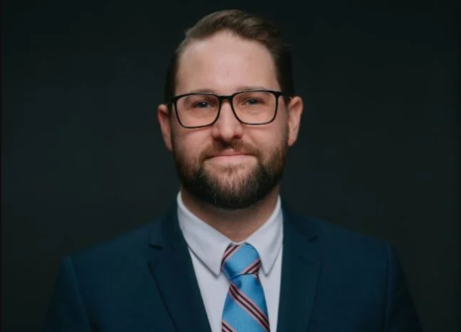 وصول المعلومات الدقيقة تساهم في الحد من التدخين والمساهمة في الاقلاع عنه