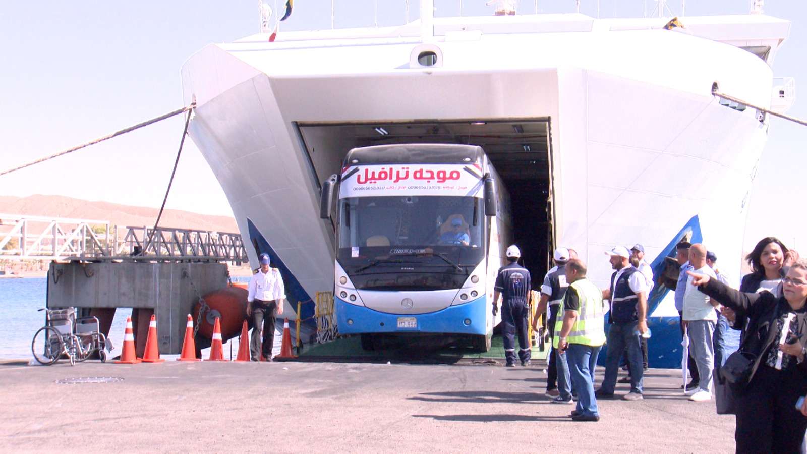 الجسر العربي ينقل  6300 حاج مصري عبر العقبه _  نويبع