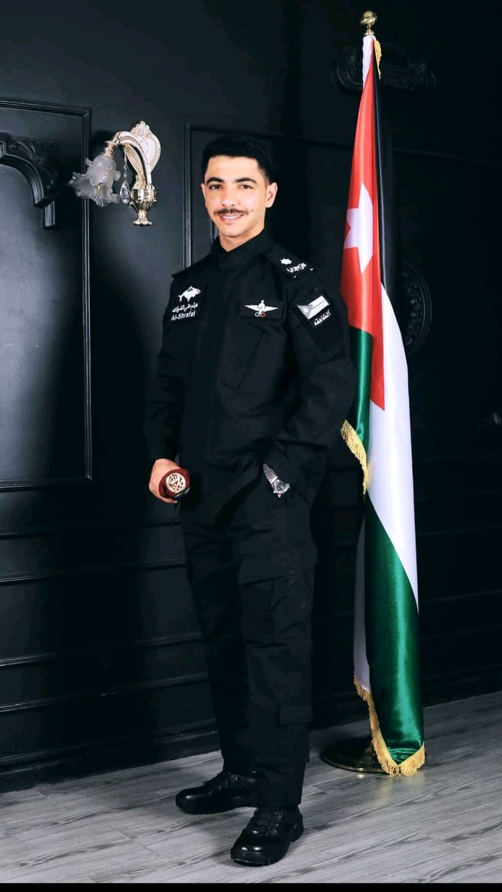 الملازم هيثم علي الشرفات .. مبارك التخرج من جامعة مؤتة الجناح العسكري