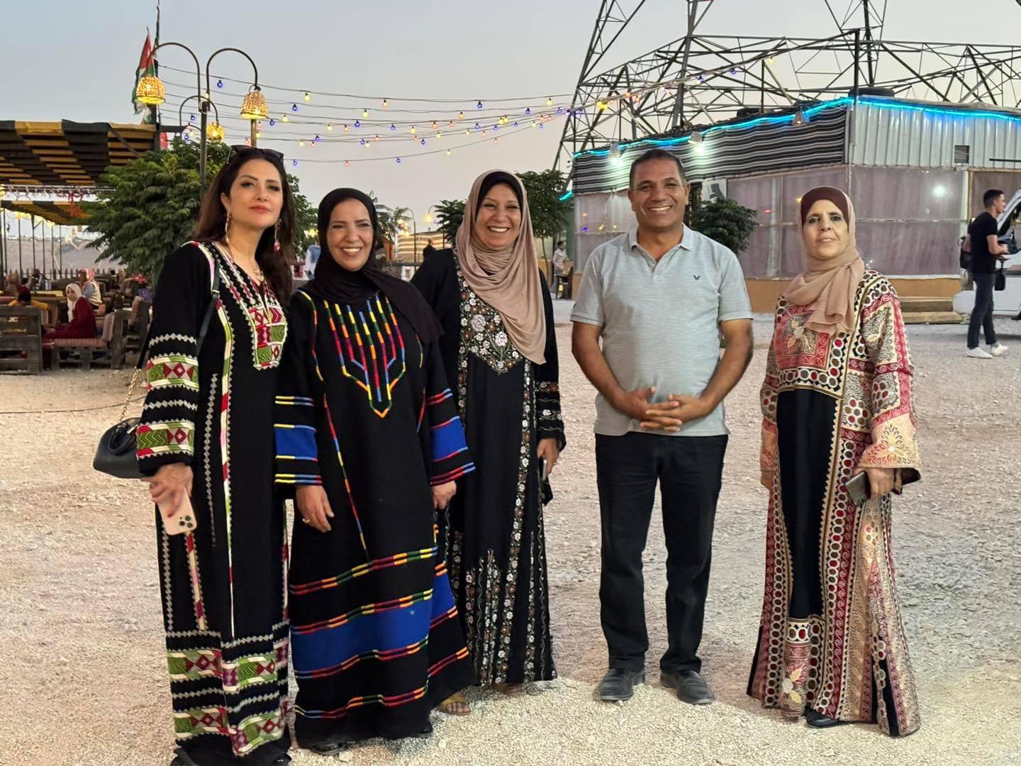 ملتقى اصايل الأردن لابسات المدارق يحتفل بالمناسبات الوطنية في مادبا 