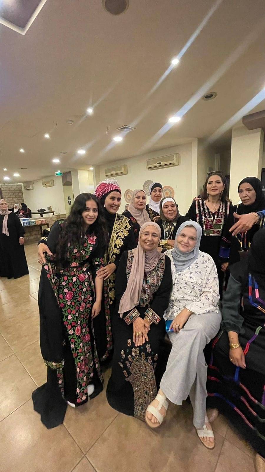 ملتقى اصايل الأردن لابسات المدارق يحتفل بالمناسبات الوطنية في مادبا 