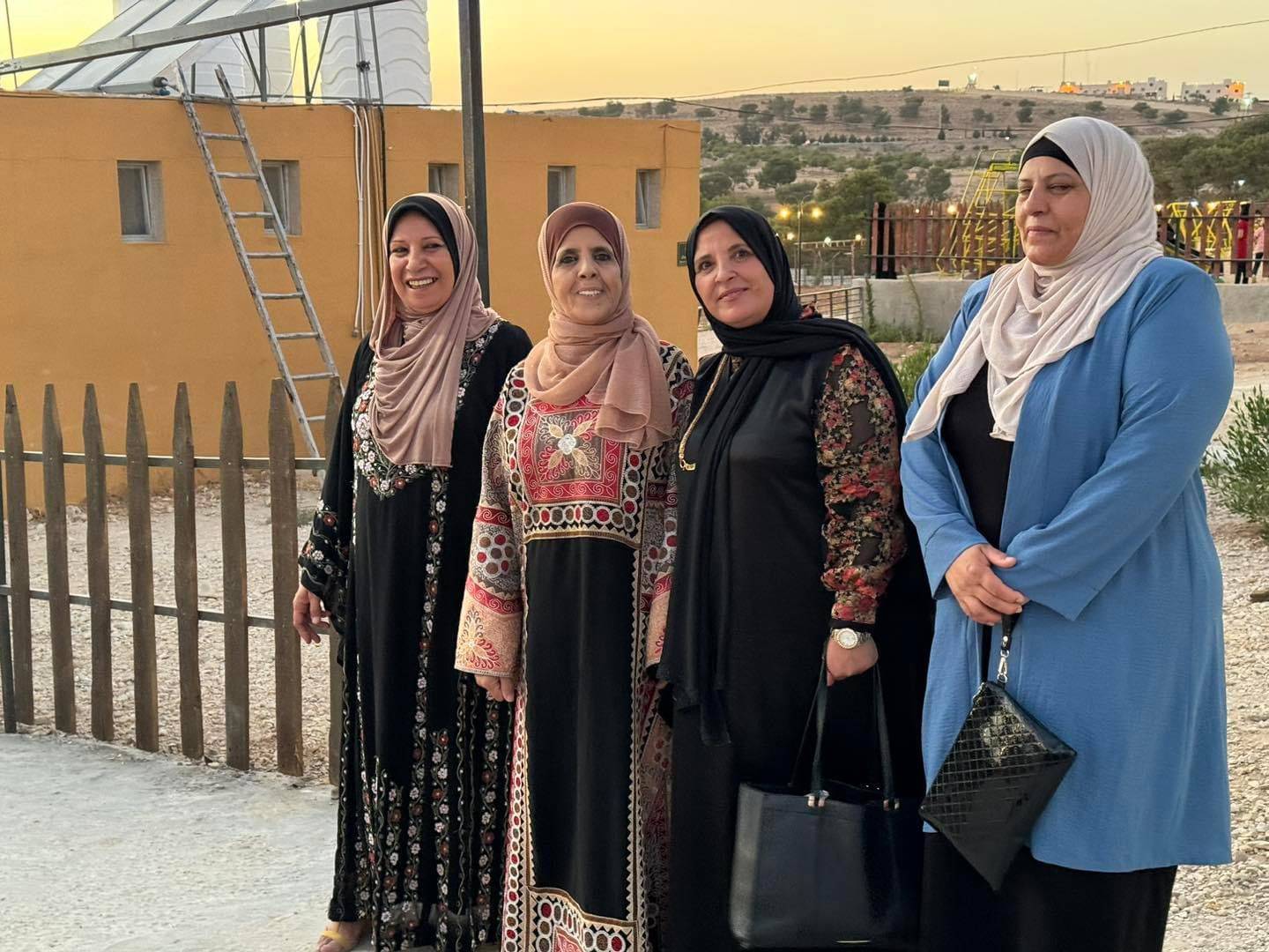 ملتقى اصايل الأردن لابسات المدارق يحتفل بالمناسبات الوطنية في مادبا 