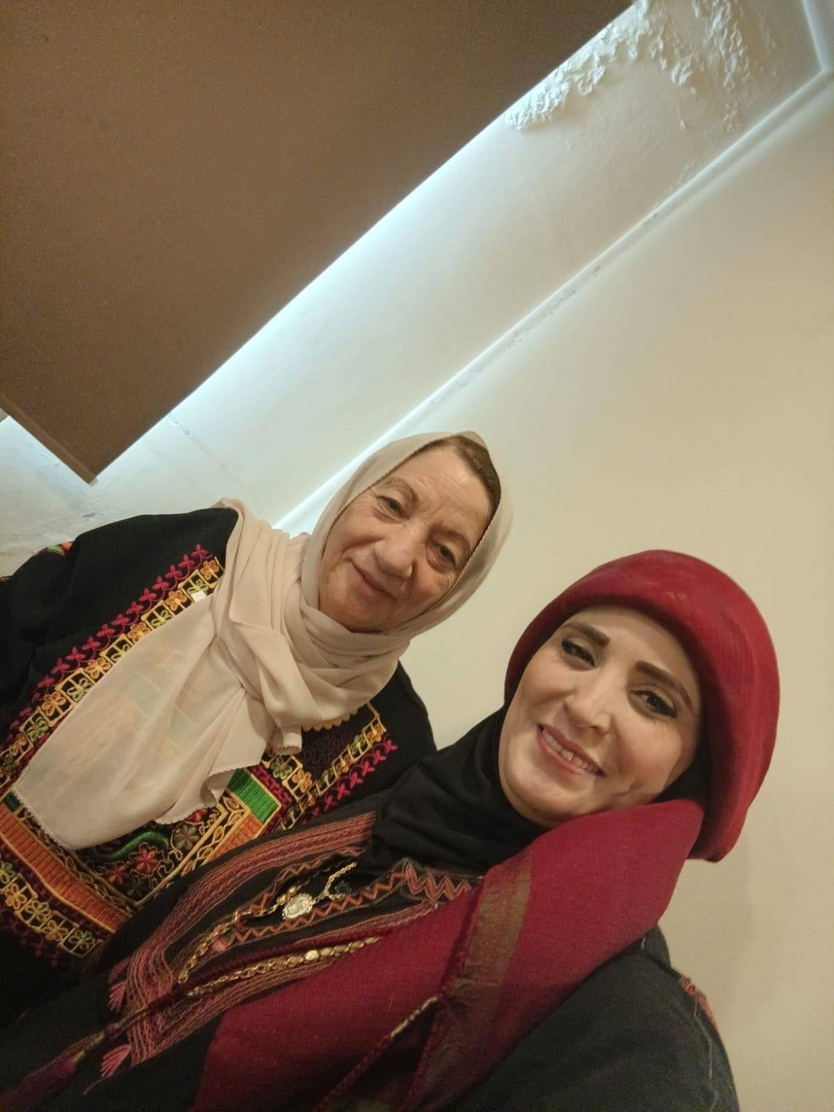 ملتقى اصايل الأردن لابسات المدارق يحتفل بالمناسبات الوطنية في مادبا 