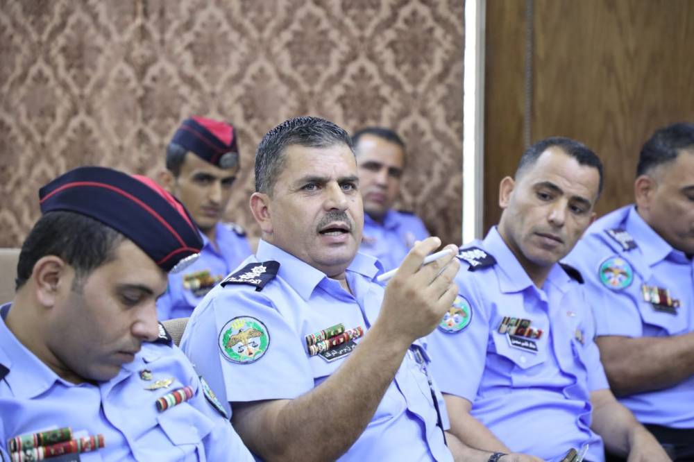 الشباب والشرطة المجتمعية تنظمان جلسة تعريفية بجائزة الحسين بن عبدالله للعمل التطوعي