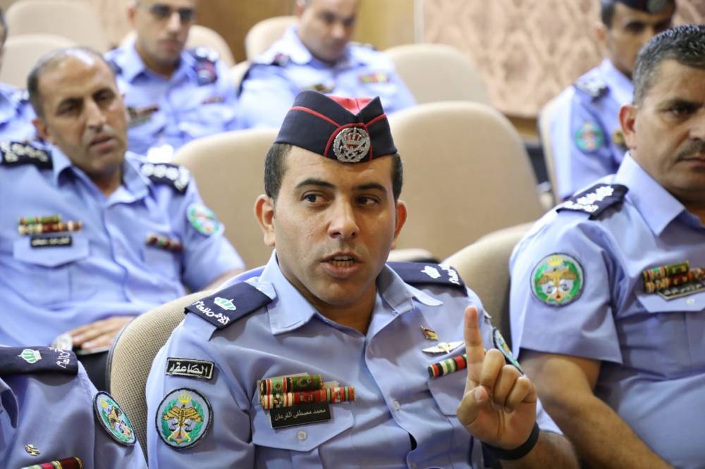 الشباب والشرطة المجتمعية تنظمان جلسة تعريفية بجائزة الحسين بن عبدالله للعمل التطوعي