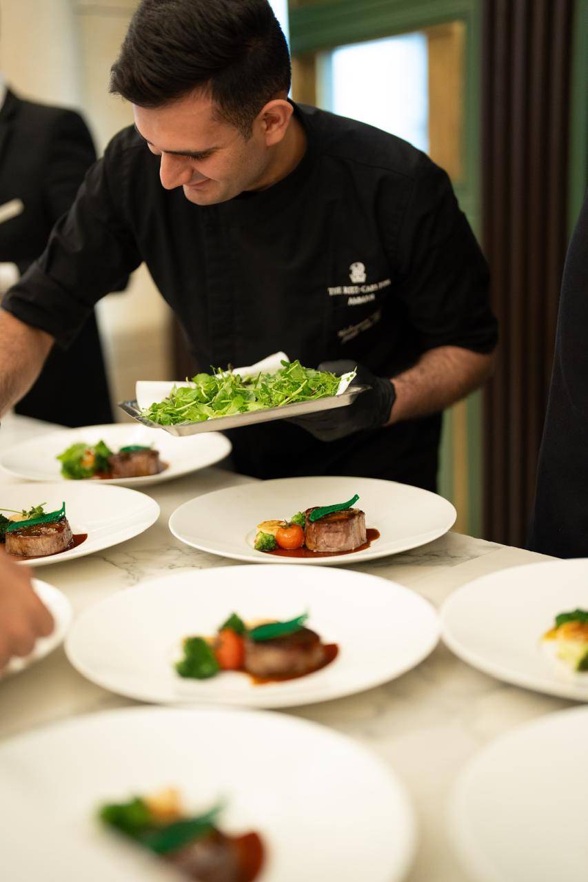 فندق الريتز-كارلتون عمّان يحتفي بفلسفة دمج مفاهيم الاستدامة والفخامة