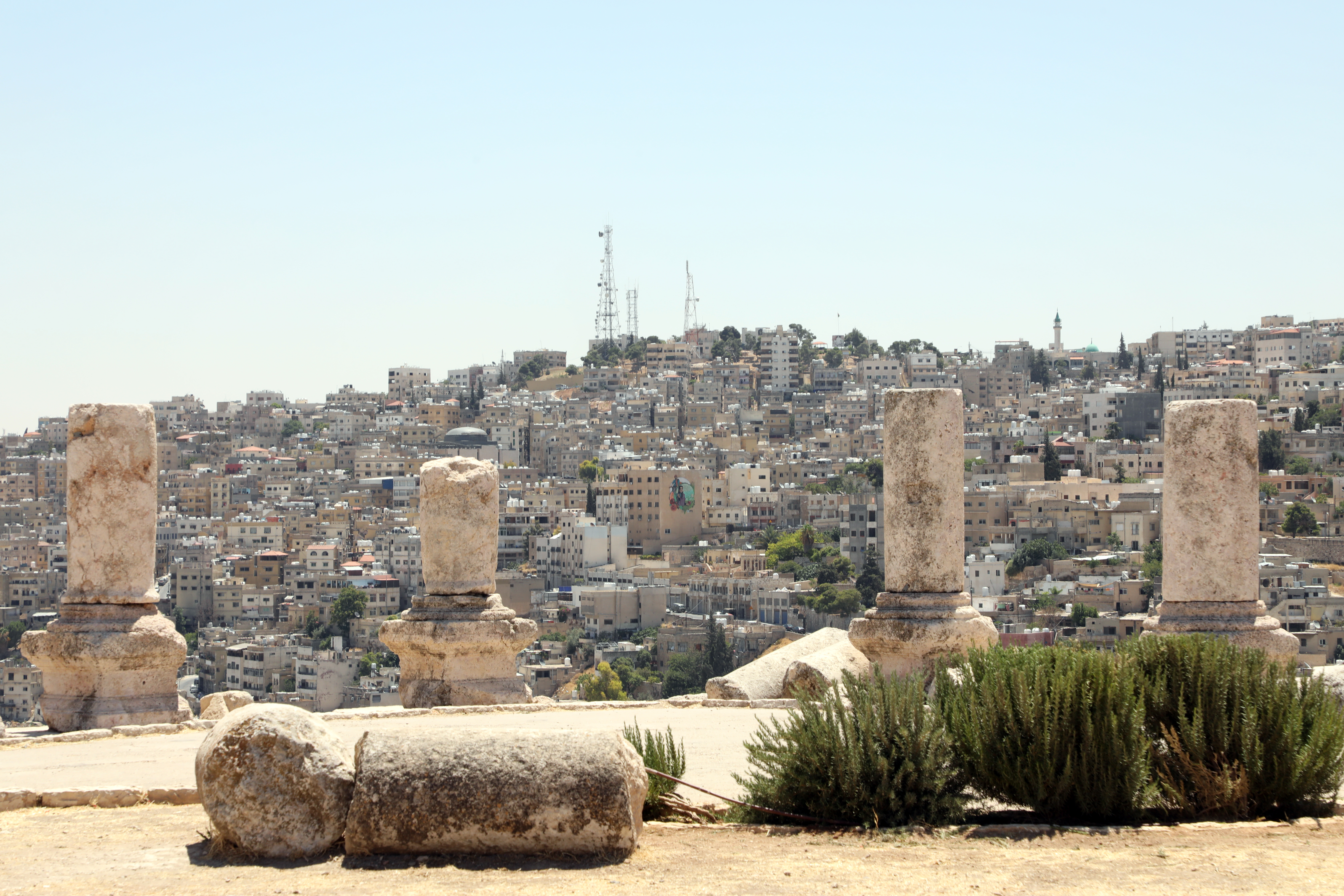 اجواء حارة نسبيًا في اغلب المناطق حتى الجمعة