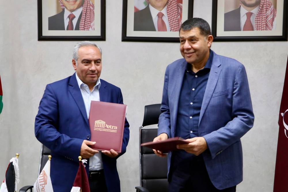 توقيع اتفاقية بين مركز تطوير الأعمال - BDC وسلطة إقليم البتراء التنموي السياحي لدعم شباب لواء البتراء.