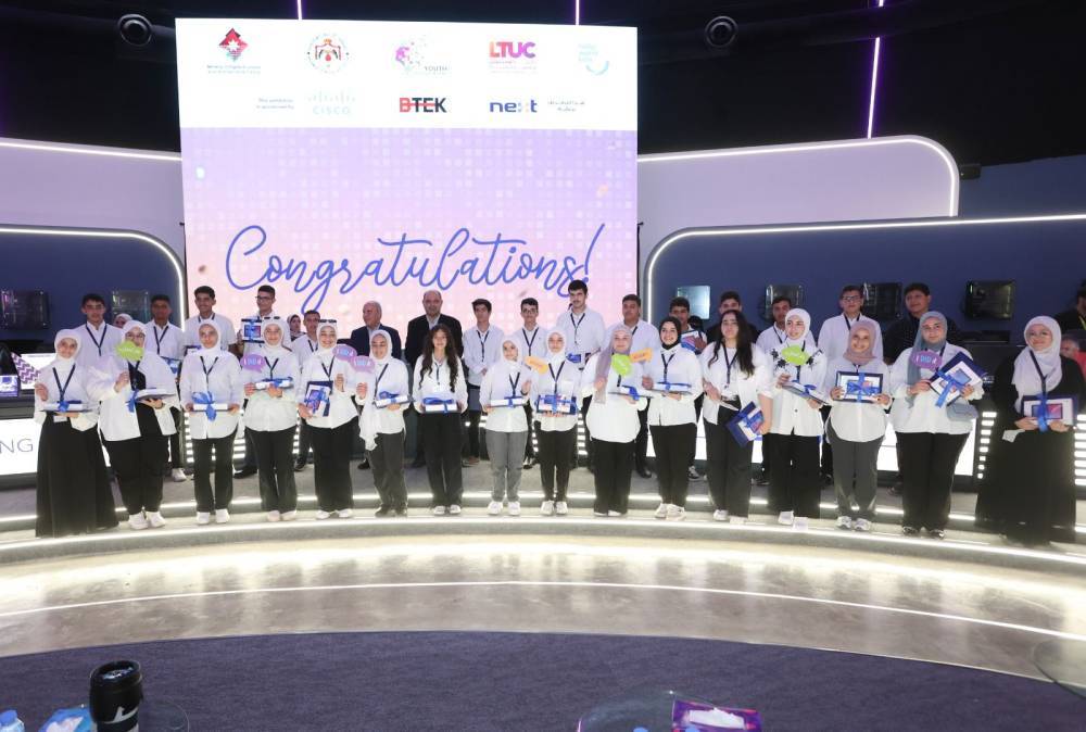 اختتام مشروع نادي الترميز الرقمي لليافعين