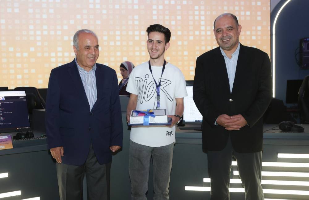 اختتام مشروع نادي الترميز الرقمي لليافعين