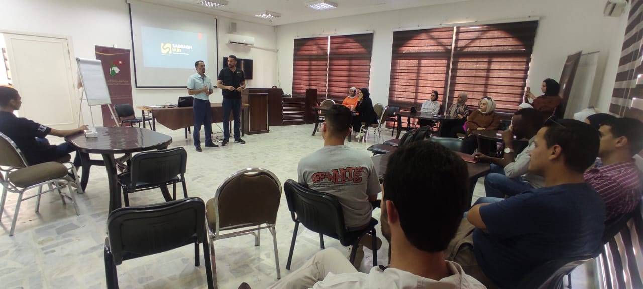 دورة تدريبية حول التسويق الإلكتروني في مادبا