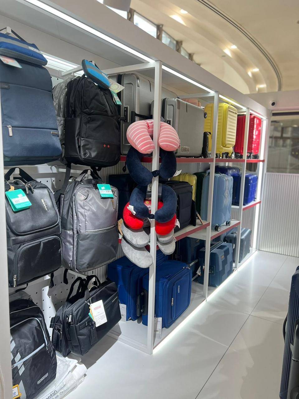 يان تفتتح جناح العلامة التجارية أمريكان توريستر داخل العبدلي مول