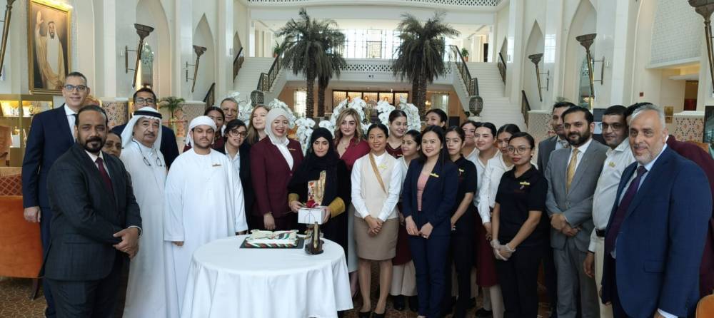 فندق باب القصر يحتفل بيوم المرأة الإماراتية