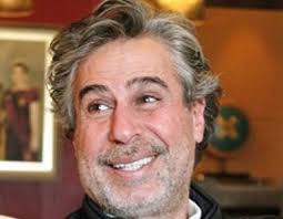 بيان رد من عشيرة “دعيبس الشوابكة” حول إبنهم المخرج  الاردني حسين دعيبس