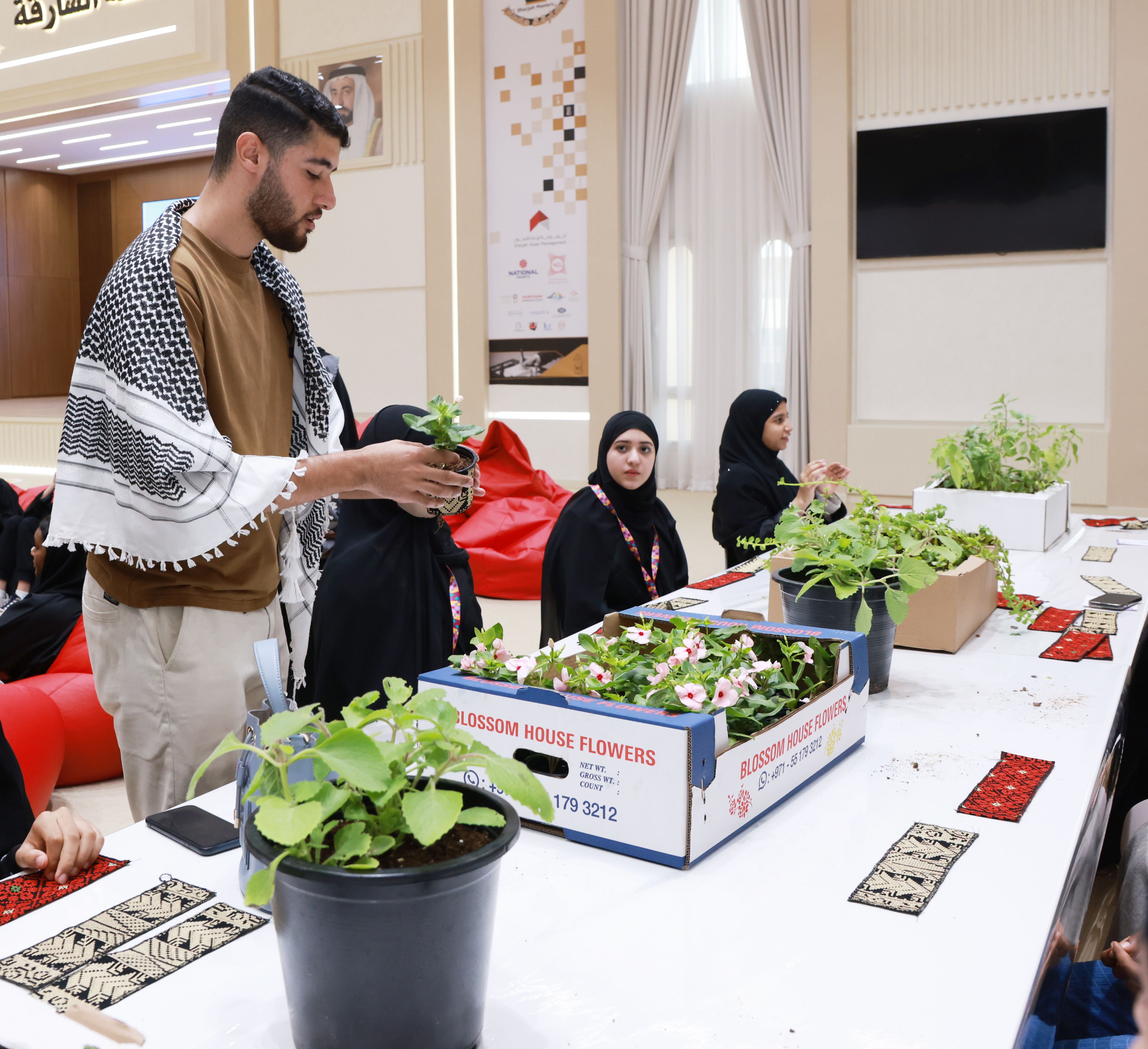 بمشاركة (150) منتسباً من الأطفال والنشء ربع قرن والعالم يفتح آفاقاً لاكتشاف ثقافات فلسطين والمغرب وكوريا الجنوبية