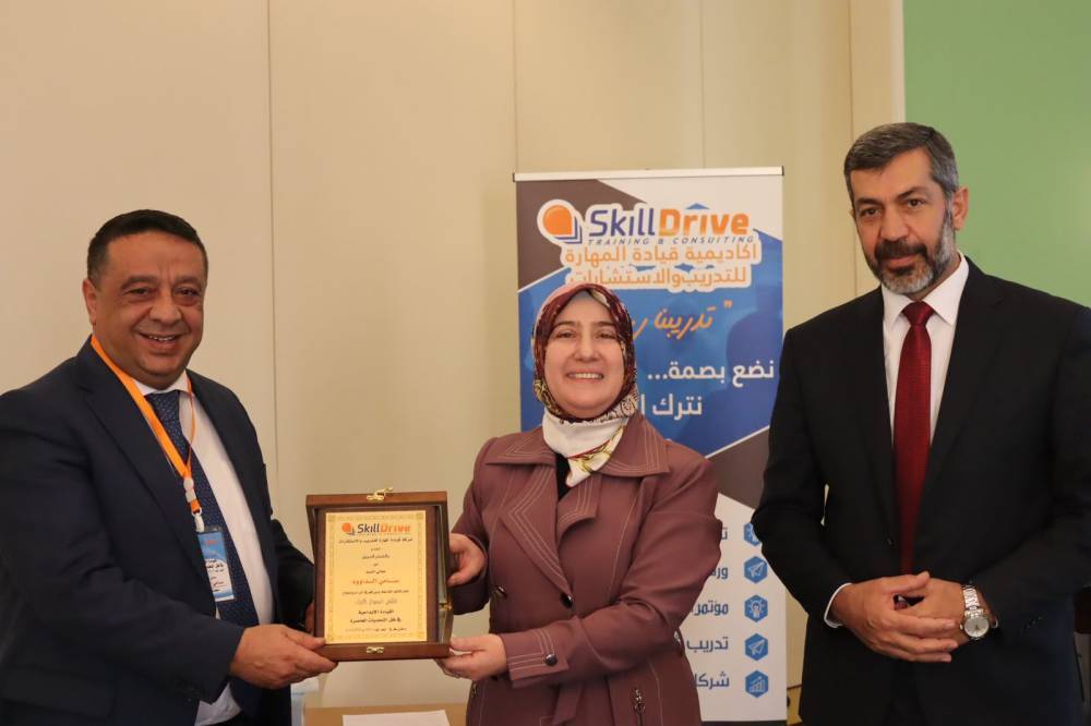 الداوود : الادارة الاردنية تاريخ عريق ومؤسسات راسخة يحكمها دستور  وتشريعات