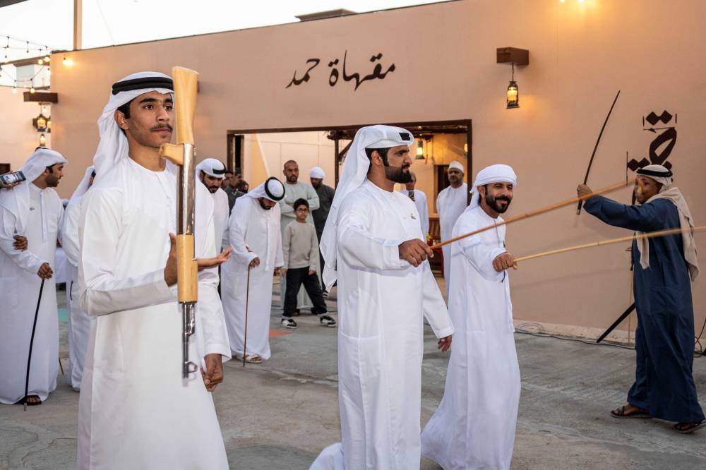 تراث الإمارات ينبض فخرًا احتفاءً باليوم الوطني الـ53