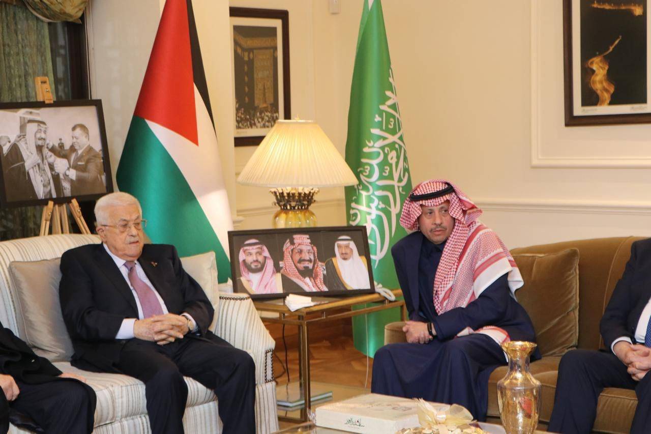 السفير السعودي لدى الأردن يستقبل  فخامة الرئيس الفلسطيني