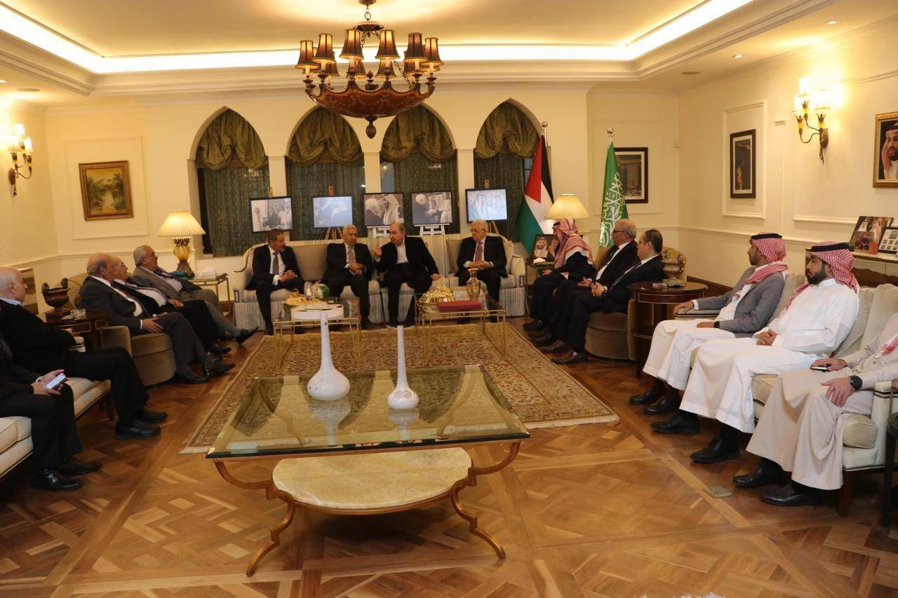 السفير السعودي لدى الأردن يستقبل  فخامة الرئيس الفلسطيني