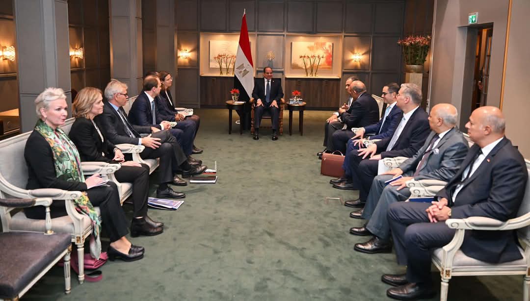الرئيس السيسي يثمن افاق التعاون القائم بين مصر والشركات النرويجية في مجال الاستثمار الأخضر