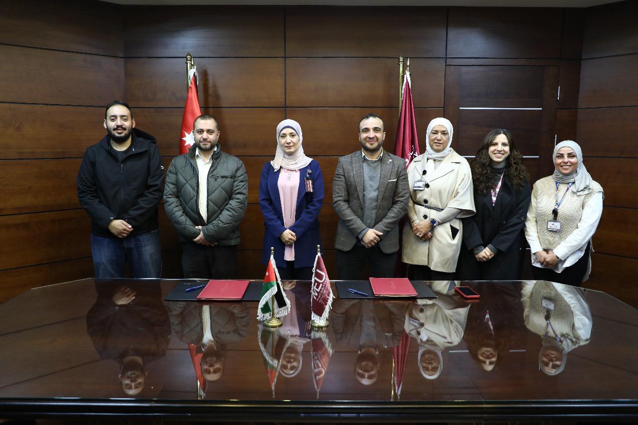 اتفاقية تعاون بين الشرق الأوسط والإبداع اللغوي لإعداد مترجمين عالميين