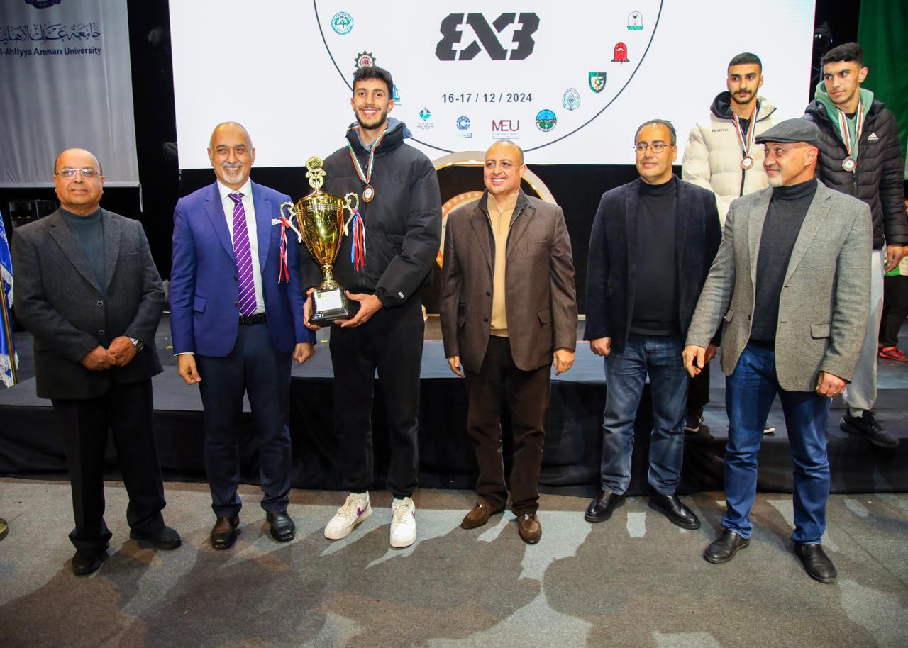 د.الحوراني يتوج الفائزين ببطولة الجامعات الأردنية لكرة السلة .. صور