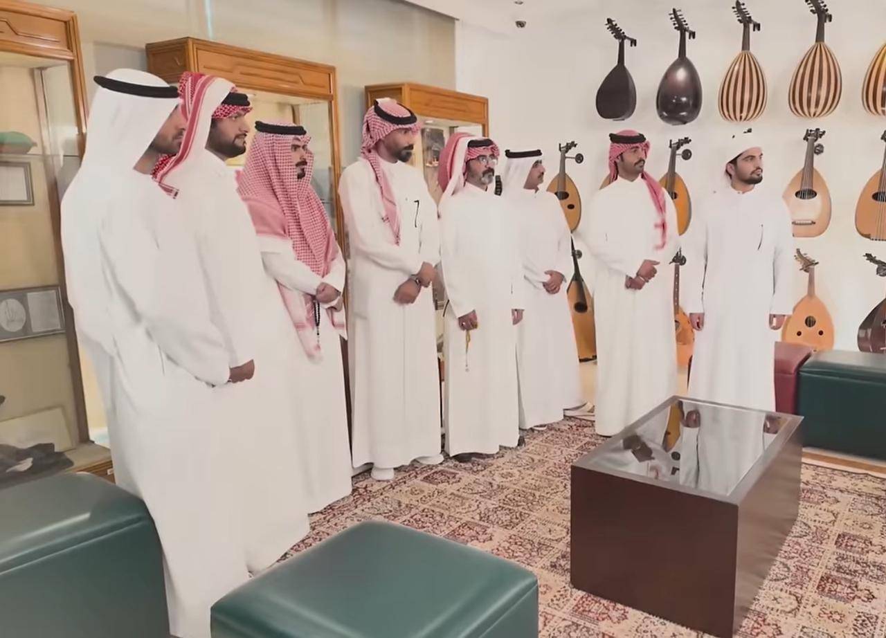 مشتركو «المنكوس» في ضيافة بيت العود العربي بأبوظبي
