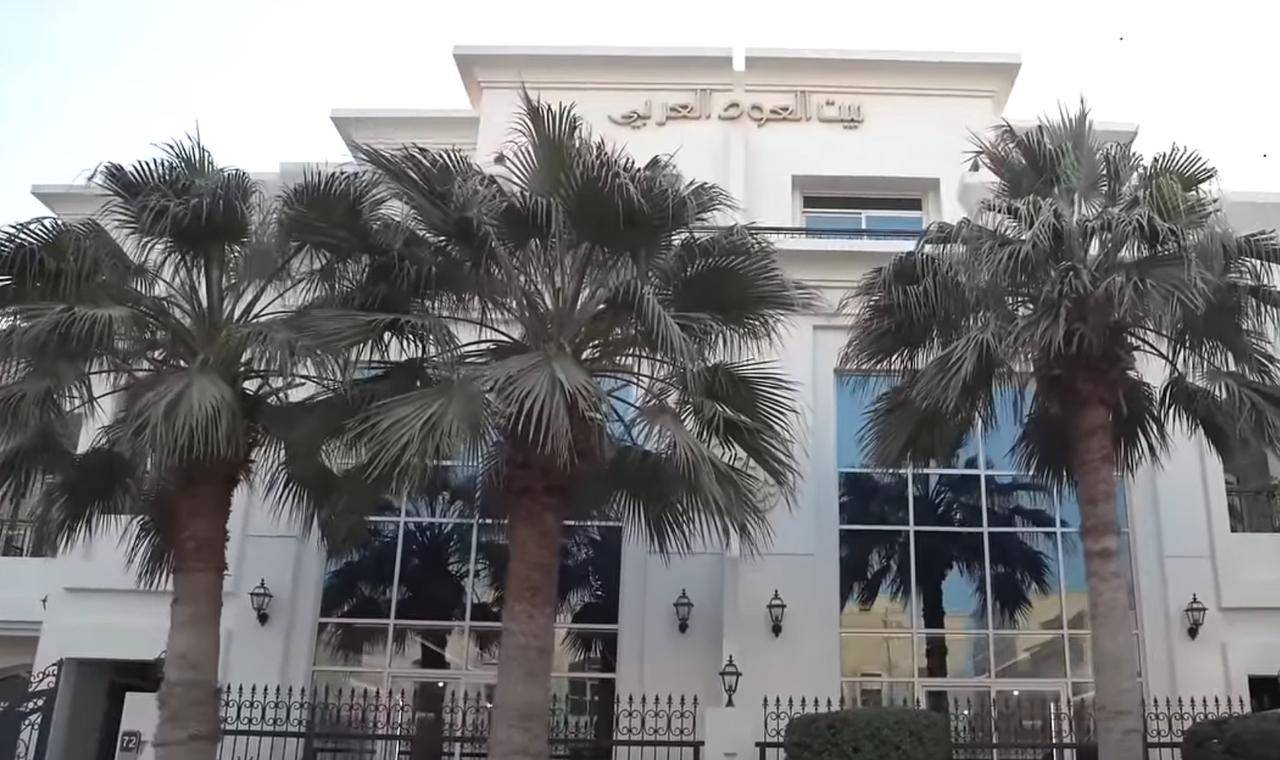 مشتركو «المنكوس» في ضيافة بيت العود العربي بأبوظبي