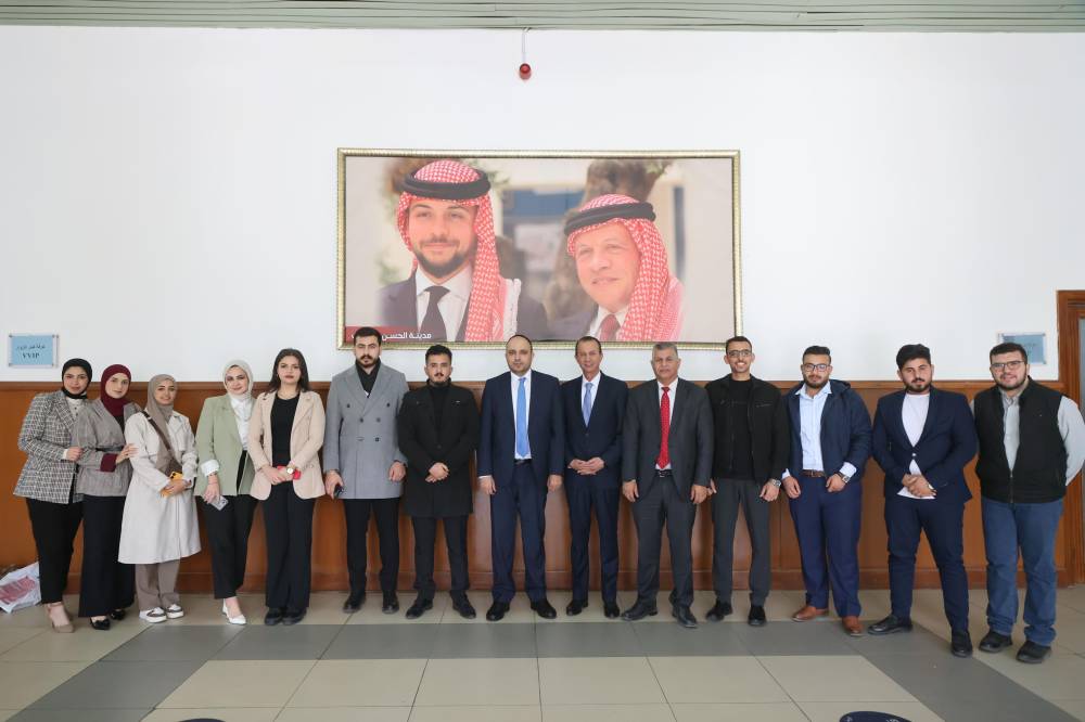 الشديفات: مسارات التحديث مهدت الطريق أمام مشاركة الشباب في الحياة السياسية والاقتصادية.